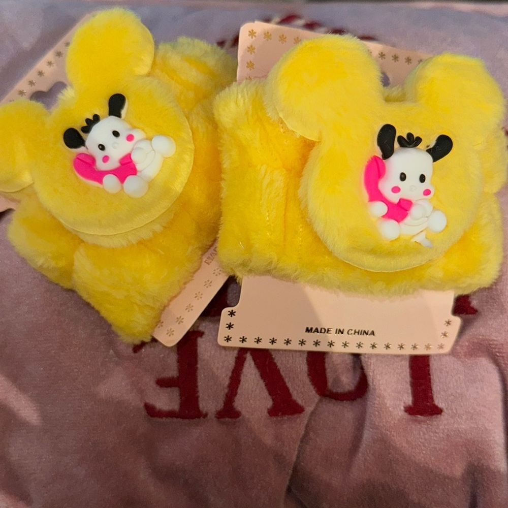 New set of 2 Spa Wristband Set for Face Washing,